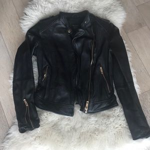 Zara  100% genuine leather moto jack
